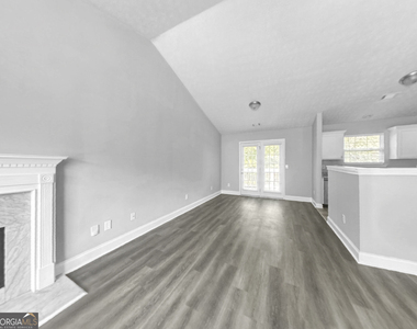 5087 Limerick Lane - Photo Thumbnail 4