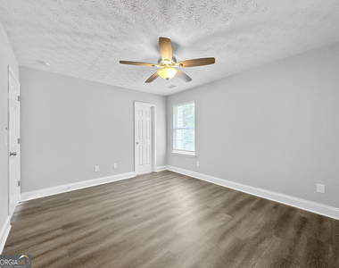 5087 Limerick Lane - Photo Thumbnail 8