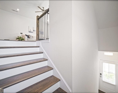 1595 Ridgebrook Down - Photo Thumbnail 14