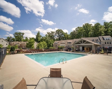 1595 Ridgebrook Down - Photo Thumbnail 38