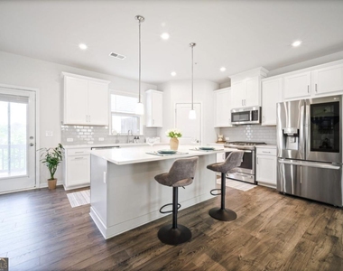 1595 Ridgebrook Down - Photo Thumbnail 9