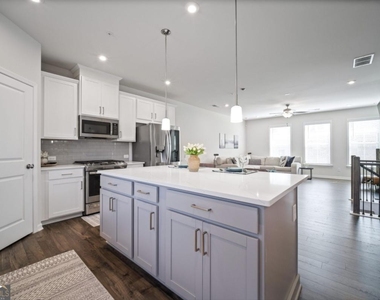 1595 Ridgebrook Down - Photo Thumbnail 11