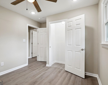 3583 Steinhauer Road - Photo Thumbnail 14