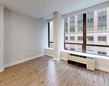 Wall Street - Photo Thumbnail 1