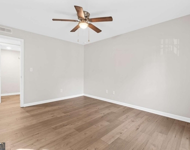 1166 Booth Road Sw - Photo Thumbnail 12