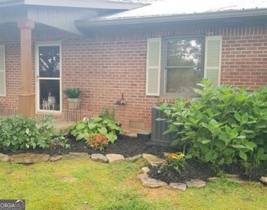 24 Ray Mcclain Lane - Photo Thumbnail 1