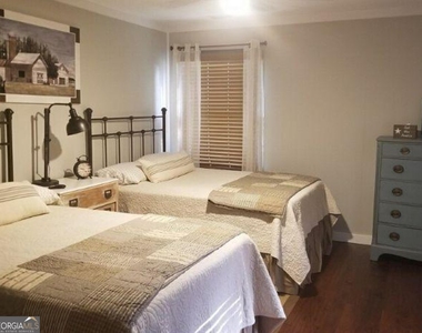 24 Ray Mcclain Lane - Photo Thumbnail 8