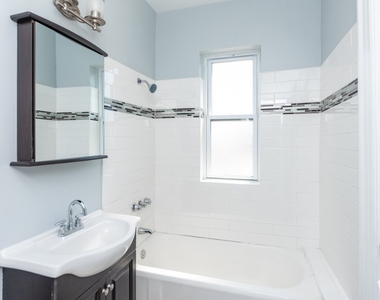 312-20 Lee St - Photo Thumbnail 10