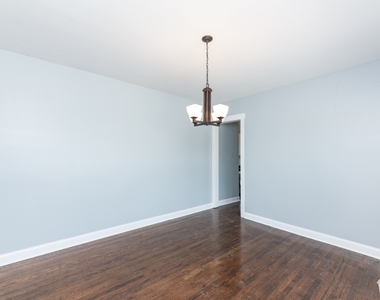 312-20 Lee St - Photo Thumbnail 7