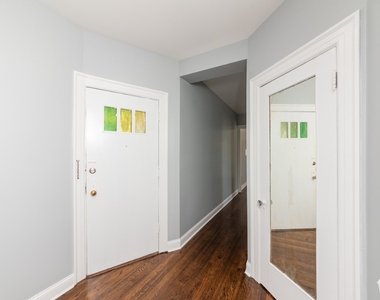312-20 Lee St - Photo Thumbnail 4