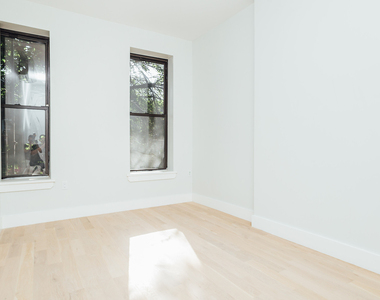 86 Clinton Ave - Photo Thumbnail 2