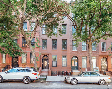 86 Clinton Ave - Photo Thumbnail 14