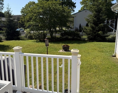 704 Dow Avenue - Photo Thumbnail 13
