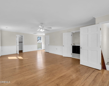 101 Clearwater Drive - Photo Thumbnail 15