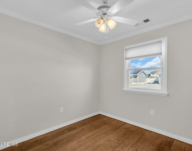 101 Clearwater Drive - Photo Thumbnail 23