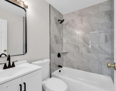 101 Clearwater Drive - Photo Thumbnail 24