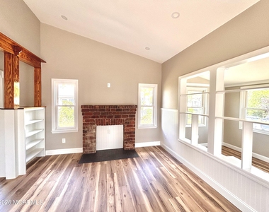 408 Forepeak Avenue - Photo Thumbnail 7