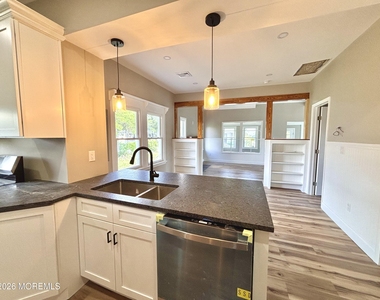 408 Forepeak Avenue - Photo Thumbnail 13