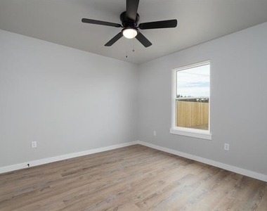 179 Tombstone Road - Photo Thumbnail 20