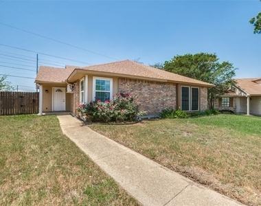 7305 Pineberry Road - Photo Thumbnail 1