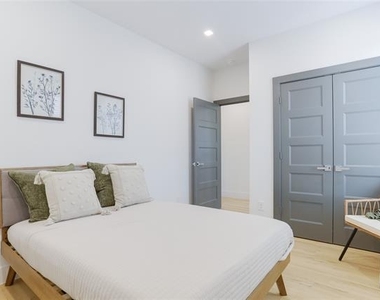2805 Weisenberger Street - Photo Thumbnail 13