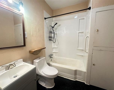 1340 Lincoln Street - Photo Thumbnail 7