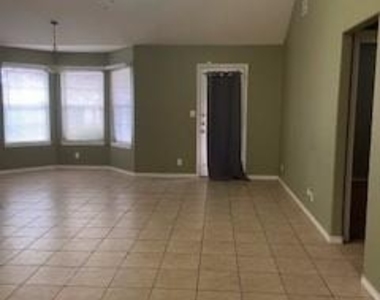 1350 Princeton Street - Photo Thumbnail 19