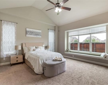 11422 La Salle Road - Photo Thumbnail 16