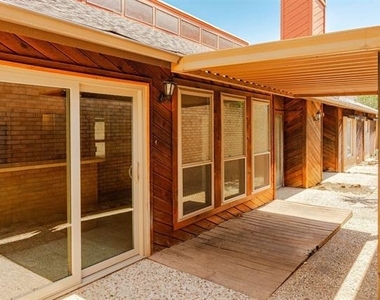 616 Placid Circle - Photo Thumbnail 37