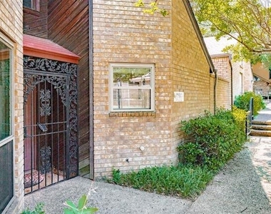 616 Placid Circle - Photo Thumbnail 4