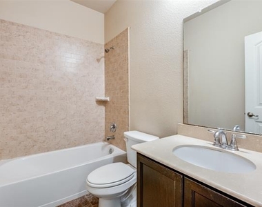 9908 Pronghorn Road - Photo Thumbnail 20
