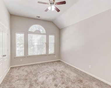 1605 Audrey Drive - Photo Thumbnail 10