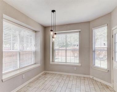 1605 Audrey Drive - Photo Thumbnail 9