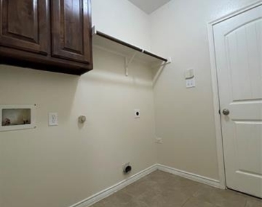 10525 Flat Creek Trail - Photo Thumbnail 18