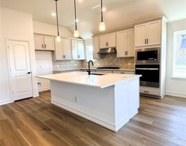 4349 Noble Lane - Photo Thumbnail 5