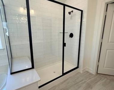 4349 Noble Lane - Photo Thumbnail 13