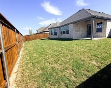 4349 Noble Lane - Photo Thumbnail 28