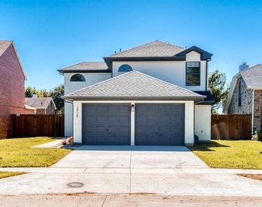3924 Dalston Lane - Photo Thumbnail 1