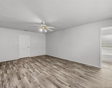 1407 Plateau Drive - Photo Thumbnail 12