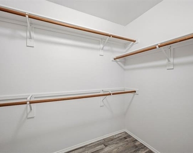 1407 Plateau Drive - Photo Thumbnail 14