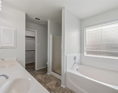 1407 Plateau Drive - Photo Thumbnail 13