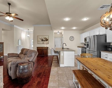 216 Apalachee Way - Photo Thumbnail 21