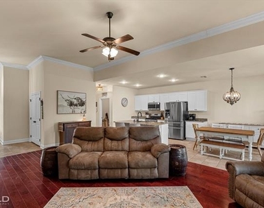 216 Apalachee Way - Photo Thumbnail 24