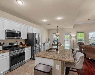 216 Apalachee Way - Photo Thumbnail 26