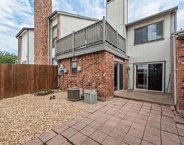 2203 Salem Drive - Photo Thumbnail 18