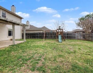 5016 Meridian Lane - Photo Thumbnail 34
