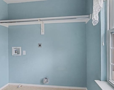5016 Meridian Lane - Photo Thumbnail 30