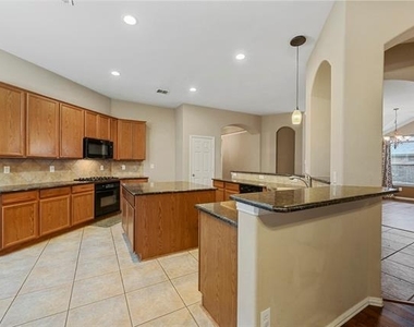 11962 Henderson Drive - Photo Thumbnail 6