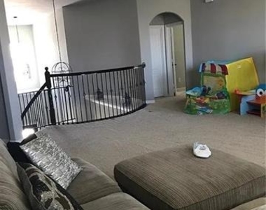 1616 Signature Drive - Photo Thumbnail 14
