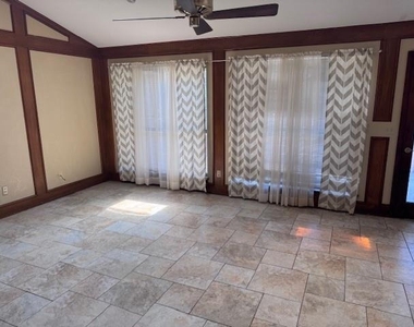 4115 Holbrook Street - Photo Thumbnail 10